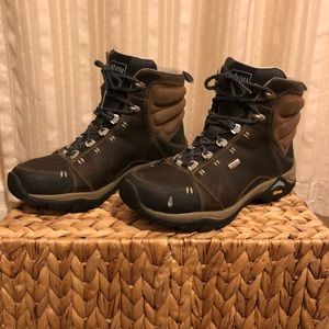 Ahnu leather waterproof hiking boots (women’s)